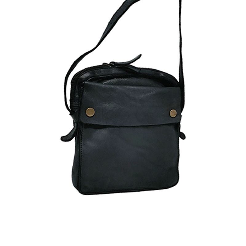 sac homme cuir souple noir face