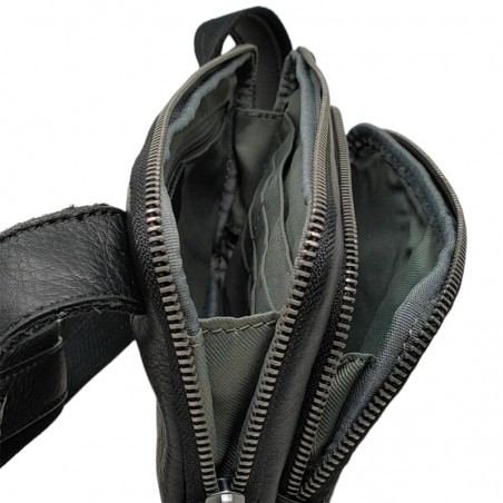 sac banane plat Gérard Henon 6901 AMSTERDAM noir intérieur